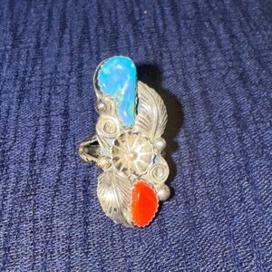 Vintage Sterling silver Native American Navajo turquoise coral ring
